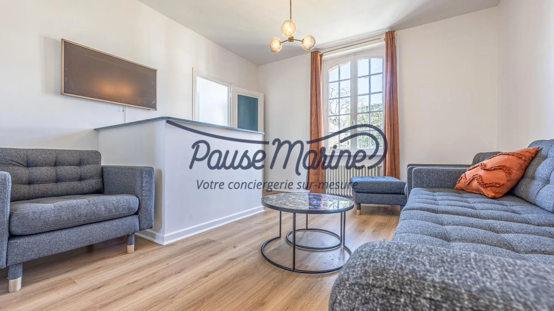 Jolie Maison Saint Enogat - Ti Mad Динар 0*,  Франция